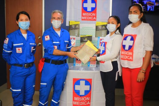 Cruz Roja otorgó emblema de Misión Médica al Hospital 7 de Agosto