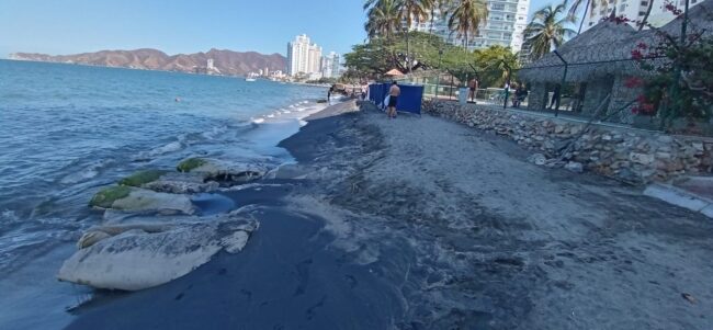 Erosión costera, se sigue metiendo en Playa Salguero